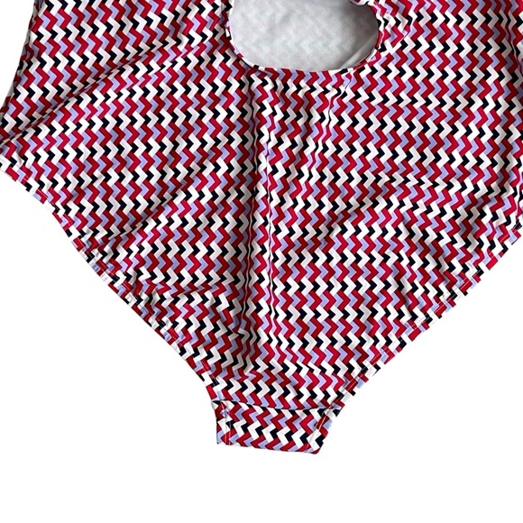 Kona Sol One Piece Chevron Swimsuit Women’s Plus Size 20 Multicolor Strappy - Picture 8 of 10